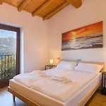 Villa Lucia Coi-quiet And View